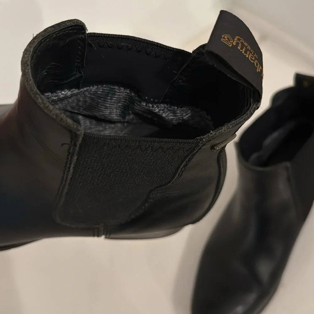 Waterproof dressy black Chelsea boots - Picture 5 of 5